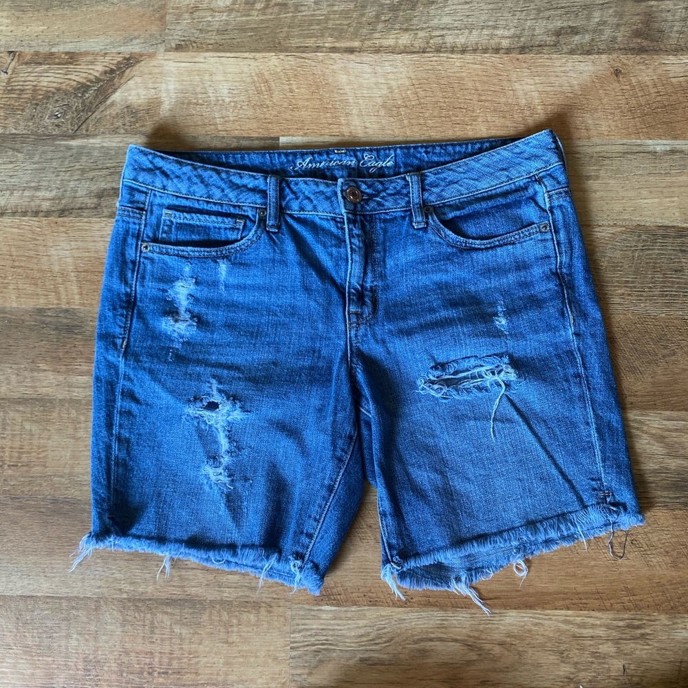 American Eagle distressed jean Bermuda shorts